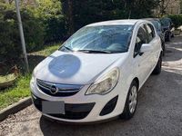 Usata Opel Corsa 75 CV (55 kW) 2012 Bianco Utilitaria