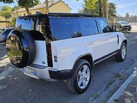 Usata Land Rover Defender SE 200 CV (147 kW) 2022 Bianco SUV