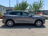 Usata Porsche Cayenne 250 CV (183 kW) 2015 Grigio SUV