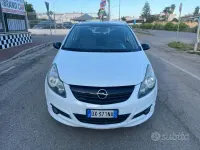 Usata Opel Corsa Sport 90 CV (66 kW) 2009 Bianco Utilitaria