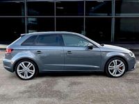 Usado Audi A3 S-Line 150 CV (110 kW) 2013 Gris Berlina