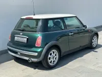 Usata Mini Cooper 116 CV (85 kW) 2003 Verde Utilitaria