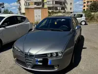 Usata Alfa Romeo 159 120 CV (88 kW) 2012 Grigio Berlina