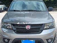 Usata Fiat Freemont Black Code 170 CV (125 kW) 2015 Grigio SUV