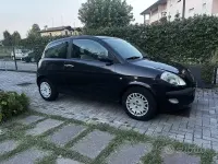 Usata Lancia Ypsilon 60 CV (44 kW) 2005 Nero Utilitaria