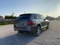 Usata Porsche Cayenne 340 CV (250 kW) 2004 Grigio SUV