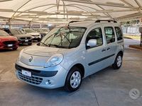 Usata Renault Kangoo 90 CV (66 kW) 2011 Blu Monovolume