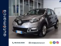 Usata Renault Captur 90 CV (66 kW) 2014 Grigio metallizzato SUV