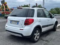 Usata Suzuki SX4 GL 111 CV (81 kW) 2011 Bianco SUV
