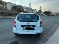 Usata Dacia Duster Lauréate 109 CV (80 kW) 2016 Bianco SUV