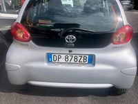 Usata Toyota Aygo 68 CV (50 kW) 2008 Grigio Utilitaria