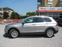 Usata VW Tiguan 150 CV (110 kW) 2019 Grigio SUV