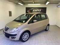 Usata Lancia Musa 95 CV (69 kW) 2007 Beige Monovolume