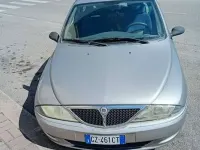 Usata Lancia 2000 60 CV (44 kW) 2001 Grigio Berlina