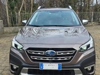 Usata Subaru Outback Premium 169 CV (124 kW) 2023 Marrone Station wagon