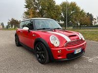 Usata Mini Cooper S 170 CV (125 kW) 2006 Rosso Utilitaria