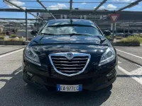 Begagnad Lancia Delta 120 HK (88 kW) 2010 Svart Halvkombi