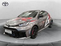 Usata Toyota Yaris 280 CV (205 kW) 2024 Argento Berlina