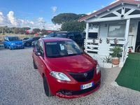 Usata Lancia Ypsilon Silver 69 CV (50 kW) 2023 Rosso Utilitaria