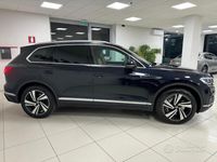 usata VW Touareg 3.0 V6 TSI eHybrid Atmosphere 381 CV - 2021