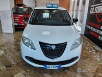 Usata Lancia Ypsilon 69 CV (50 kW) 2014 Bianco Utilitaria
