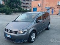 Usata VW Touran 105 CV (77 kW) 2014 Grigio Monovolume