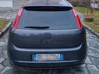 Usata Fiat Grande Punto Dynamic 75 CV (55 kW) 2007 Grigio Utilitaria