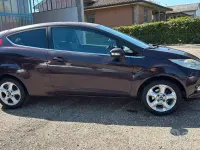 Usata Ford Fiesta Titanium 92 CV (67 kW) 2011 Marrone Berlina