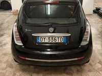 Usata Lancia Ypsilon 77 CV (56 kW) 2010 Nero Utilitaria