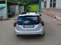 Usata Volvo V60 Kinetic 163 CV (119 kW) 2011 Grigio Station wagon