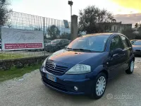 Usata Citroën C3 Elegance 68 CV (50 kW) 2005 Blu Berlina