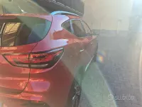 Usata MG ZS 106 CV (77 kW) 2024 Rosso SUV