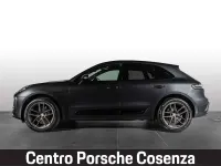 Usata Porsche Macan 265 CV (194 kW) 2022 Grigio vulcano metallizzato SUV