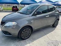 usata Lancia Ypsilon 1.2 69 CV 5 porte Gold