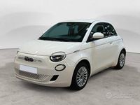 Usata Fiat 500e Action 69 kW (95 CV) 2022 Bianco Berlina