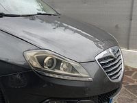 Usata Lancia Delta 120 CV (88 kW) 2011 Grigio Utilitaria