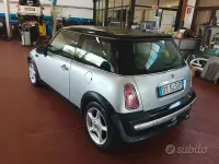 Usata Mini Cooper 116 CV (85 kW) 2002 Grigio Utilitaria