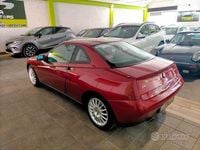 Second-hand Alfa Romeo GTV 201 CP (147 kW) 1995 Roșu Coupe