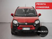 Usata Fiat Panda Cross Cross 70 CV (51 kW) 2025 Rosso Utilitaria