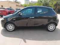 Usata Lancia Ypsilon Gold 69 CV (50 kW) 2013 Nero Utilitaria