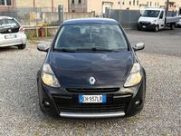 Usata Renault Clio II Dynamique 103 CV (75 kW) 2011 Nero Berlina