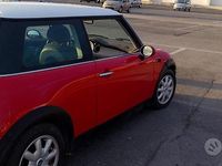 Usata Mini Cooper 2002 Rosso Utilitaria