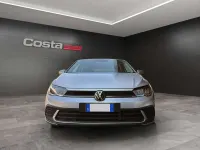 Usata VW Polo Life 95 CV (69 kW) 2023 Argento Utilitaria