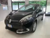 Usata Renault Scénic III XMOD 110 CV (80 kW) 2014 Nero Monovolume