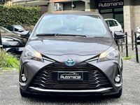 Usata Toyota Yaris Hybrid Business Edition 92 CV (67 kW) 2020 Grigio Berlina