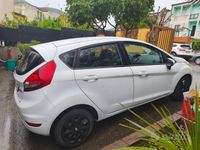 Usata Ford Fiesta 68 CV (50 kW) 2010 Bianco Utilitaria