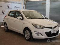 Usata Hyundai i20 Classic 85 CV (62 kW) 2013 Bianco Utilitaria