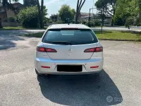 Usata Alfa Romeo 159 125 CV (91 kW) 2010 Grigio Station wagon