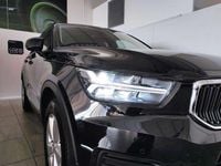 Usata Volvo XC40 Momentum 129 CV (94 kW) 2020 Nero SUV