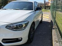 Usata BMW 116 Sport Line 116 CV (85 kW) 2013 Bianco Utilitaria